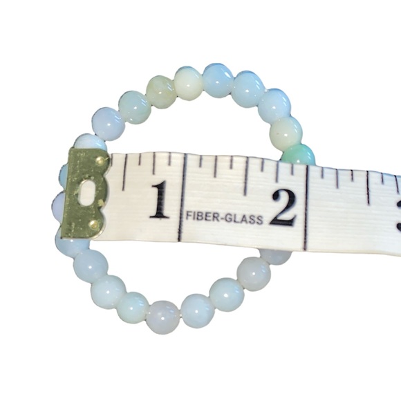 Chinese Jadeite (light greens) Good Luck Stretch Bracelet (NWOT) - Picture 3 of 4